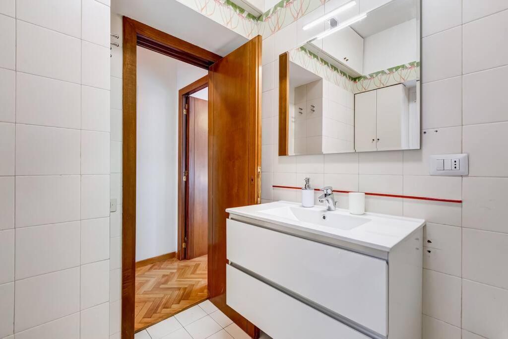Luminous Apartment Few Steps From Piazza Navona Buitenkant foto